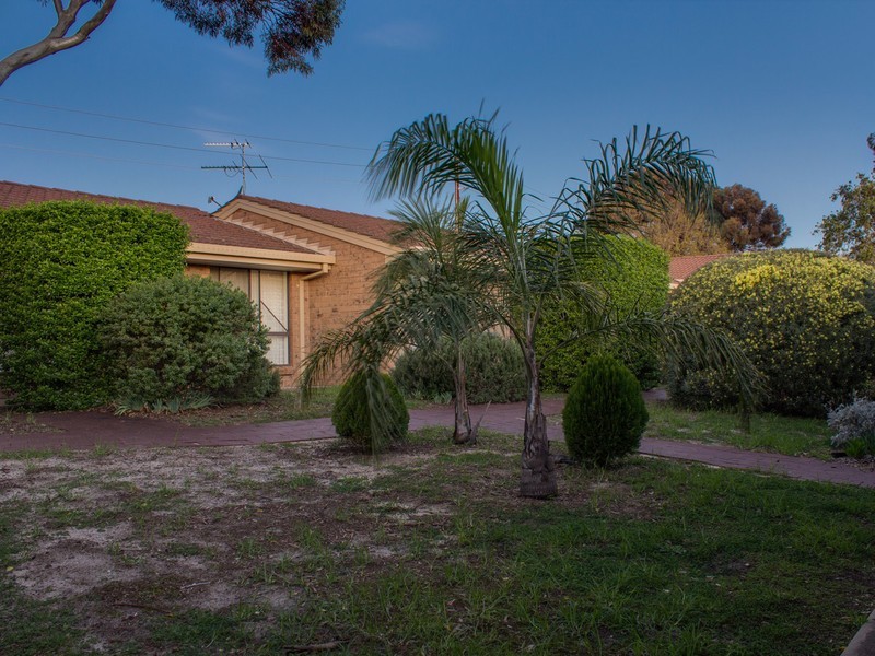 8/255 Main South Road, Hackham West SA 5163
