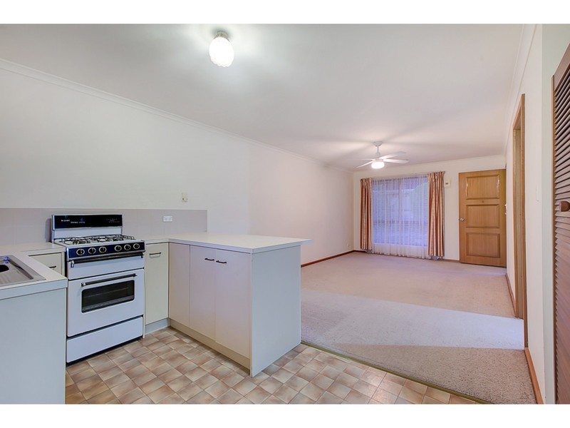 8/255 Main South Road, Hackham West SA 5163