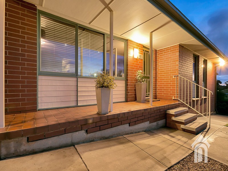 52 Nicolle Court, Morphett Vale SA 5162