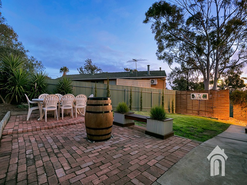 52 Nicolle Court, Morphett Vale SA 5162