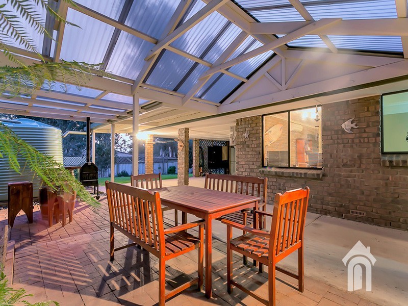 2 Narina Way, Aberfoyle Park SA 5159