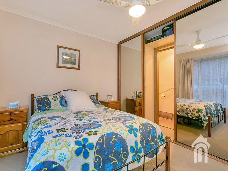 2 Narina Way, Aberfoyle Park SA 5159