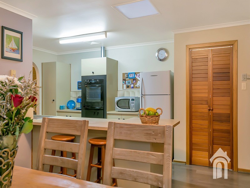 2 Narina Way, Aberfoyle Park SA 5159