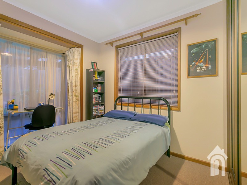 2 Narina Way, Aberfoyle Park SA 5159