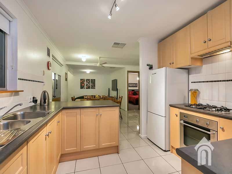 6 Bramley Court, Huntfield Heights SA 5163