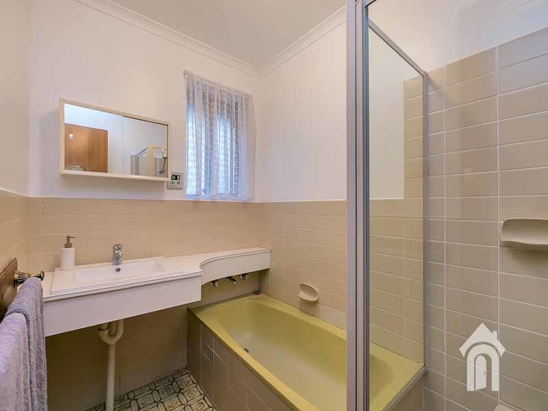 6 Bramley Court, Huntfield Heights SA 5163