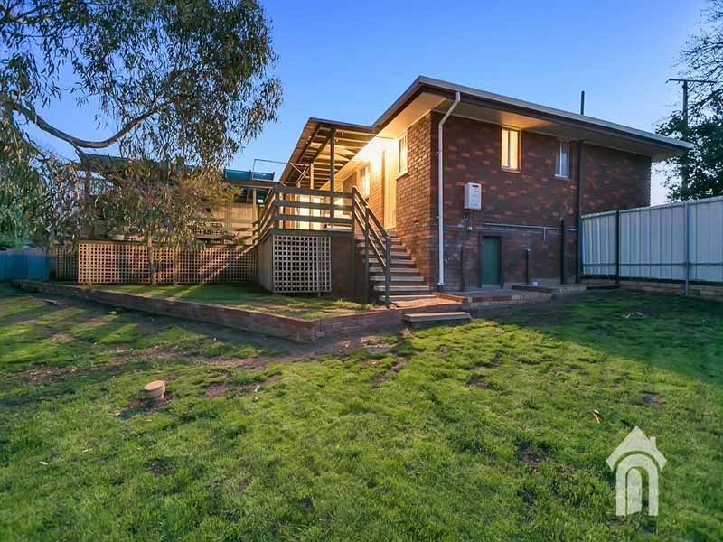 6 Bramley Court, Huntfield Heights SA 5163
