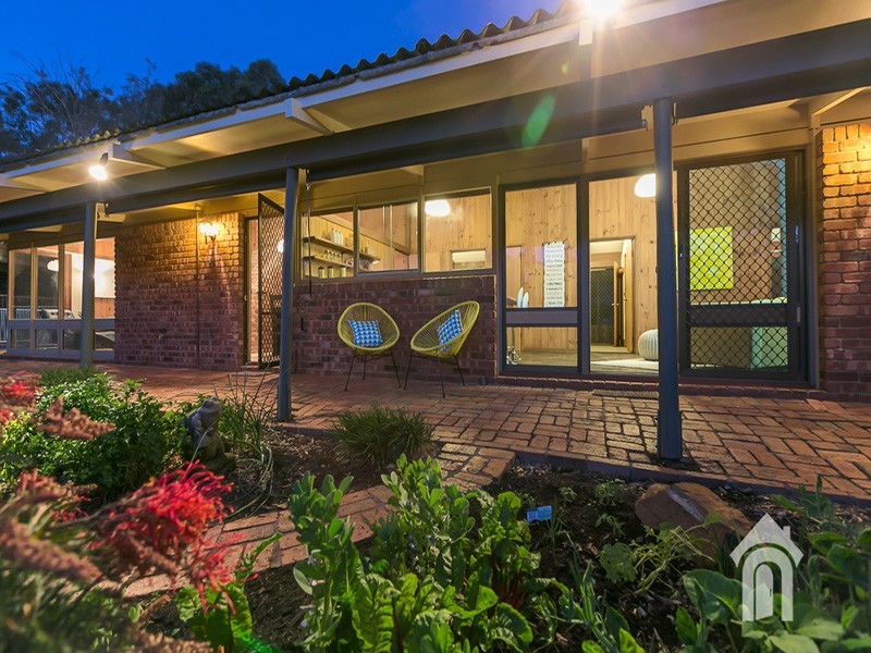 336 Piggott Range Road, Onkaparinga Hills SA 5163