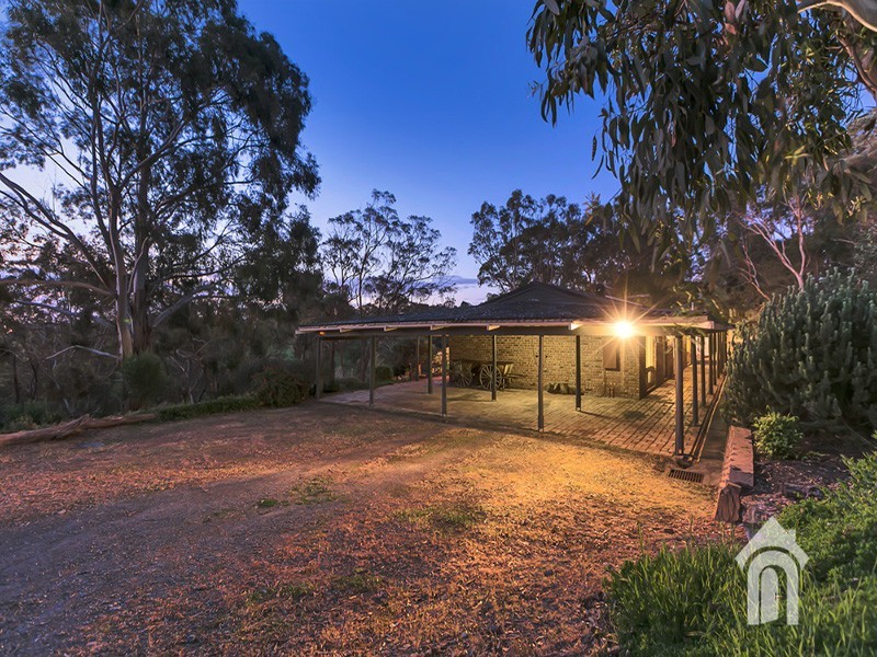 336 Piggott Range Road, Onkaparinga Hills SA 5163