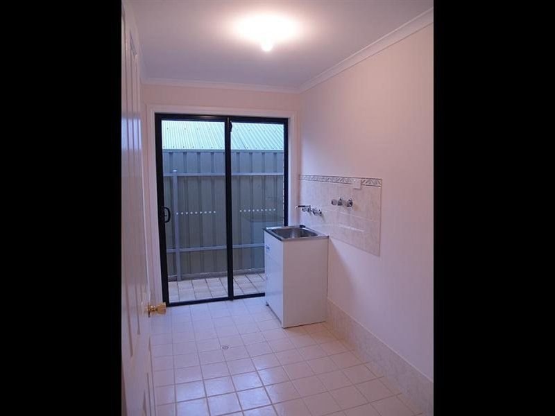 16 Mierisch Court, Morphett Vale SA 5162