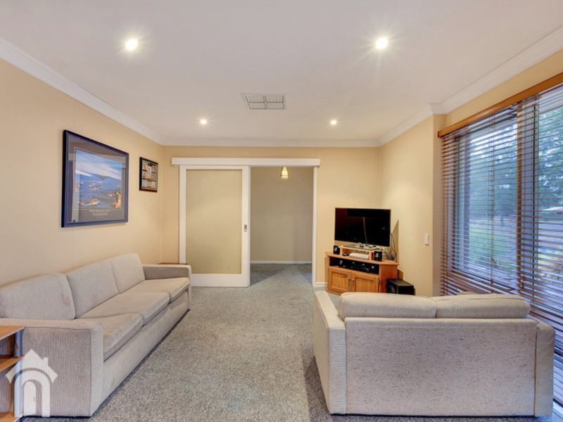 21 Ayre Street, Morphett Vale SA 5162