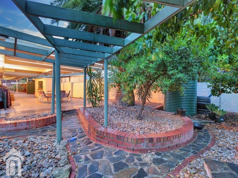 21 Ayre Street, Morphett Vale SA 5162