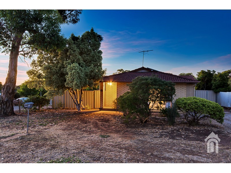 17 Amsterdam Road, Hackham West SA 5163