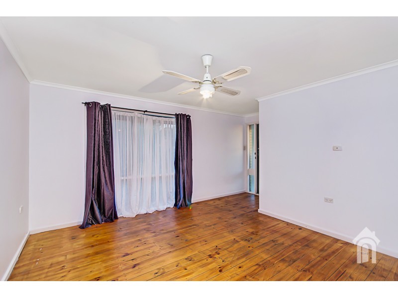 17 Amsterdam Road, Hackham West SA 5163