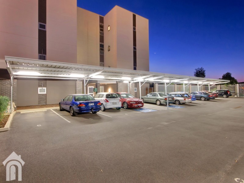 22/2 Ochre Place, Christie Downs SA 5164