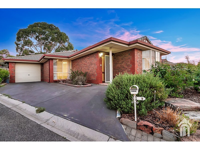 9 Lindsay Court, Aberfoyle Park SA 5159