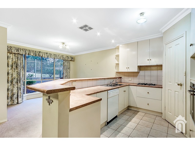 9 Lindsay Court, Aberfoyle Park SA 5159