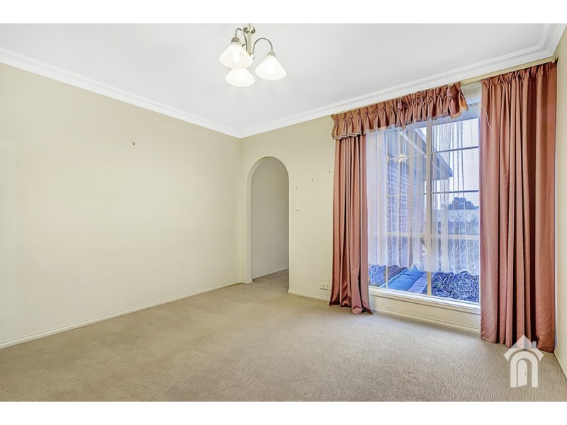 9 Lindsay Court, Aberfoyle Park SA 5159