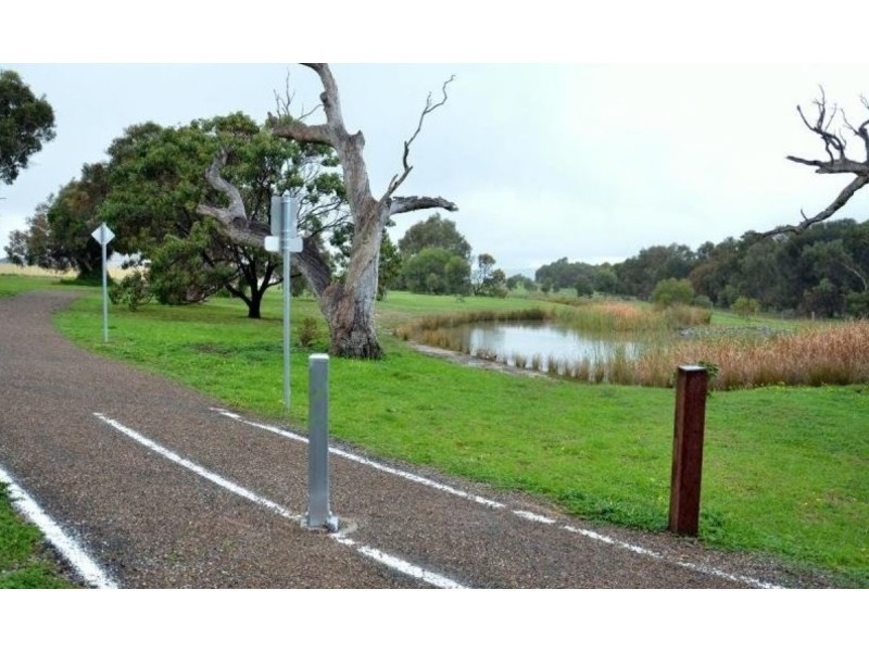 77 Dover Street, Aldinga Beach SA 5173