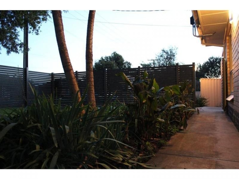 15 Roger Road, Morphett Vale SA 5162