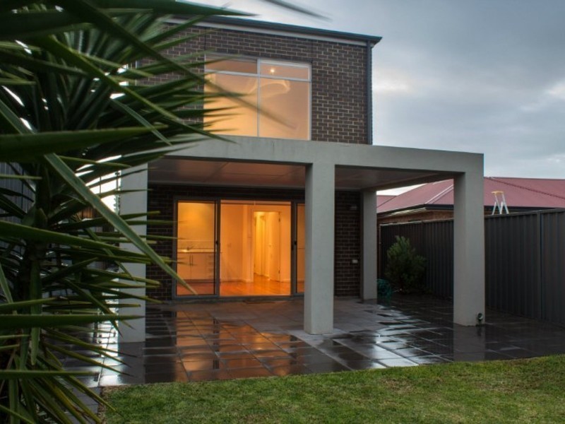 8A Harvey Crescent, Aldinga Beach SA 5173