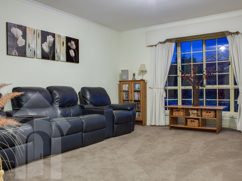 24 Marrington Circuit, Morphett Vale SA 5162
