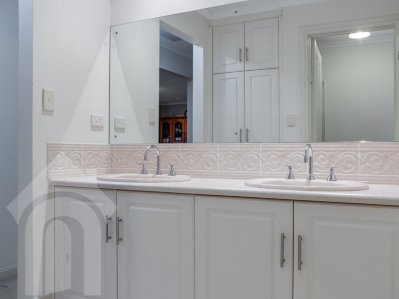 24 Marrington Circuit, Morphett Vale SA 5162