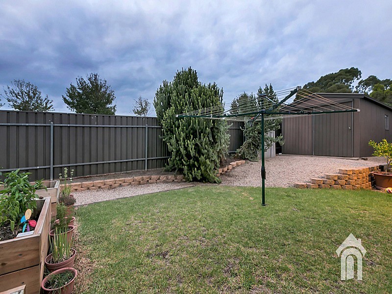 16 Diosma Drive, Morphett Vale SA 5162