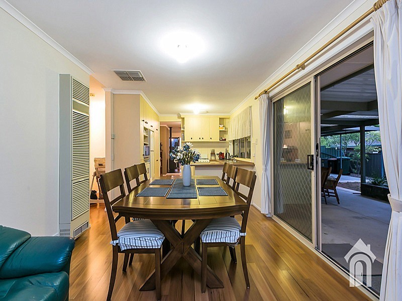 16 Diosma Drive, Morphett Vale SA 5162