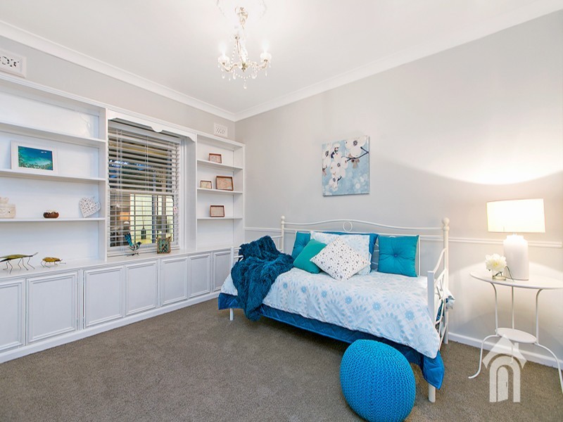 9 Yates Crescent, Morphett Vale SA 5162