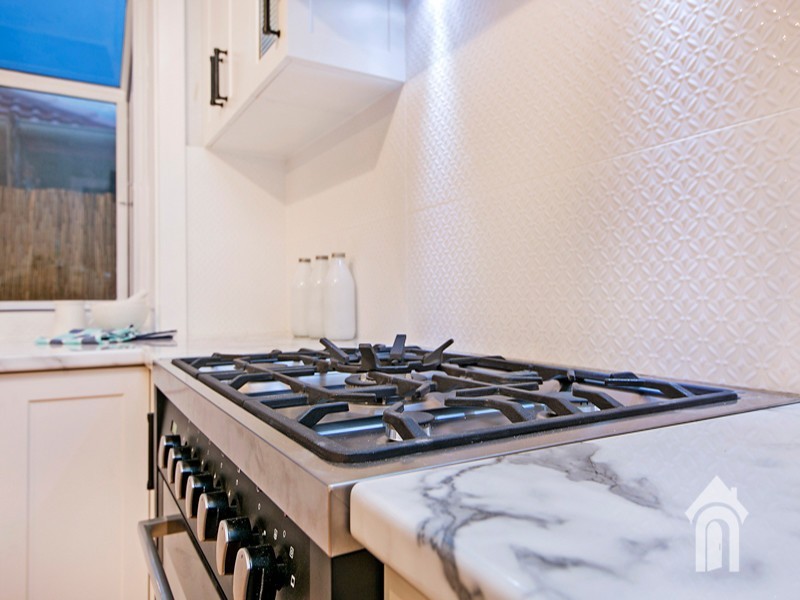 9 Yates Crescent, Morphett Vale SA 5162