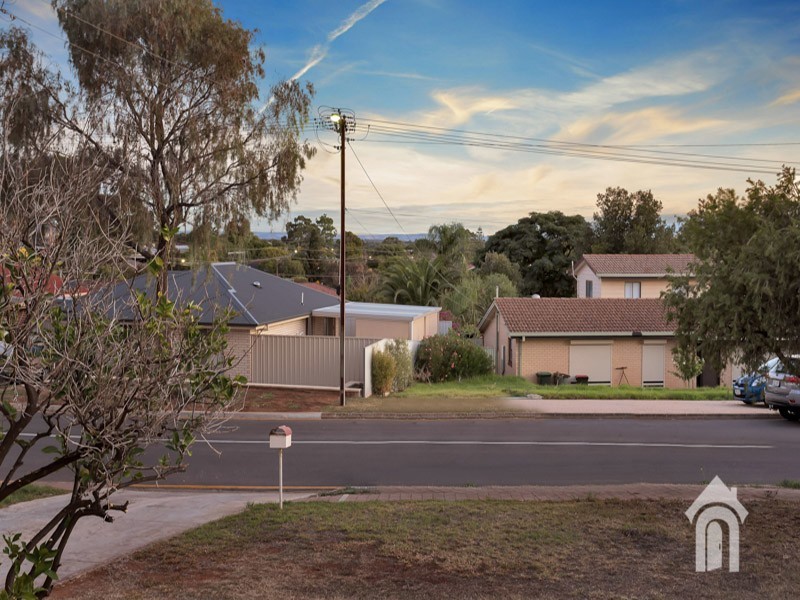 9 Victor Terrace, Morphett Vale SA 5162