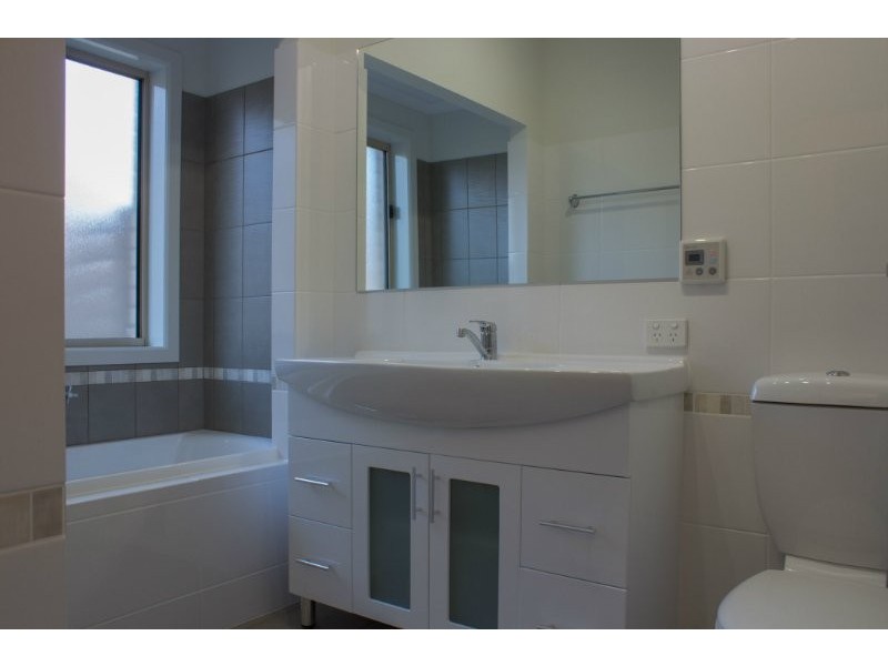 15a Roger Road, Morphett Vale SA 5162