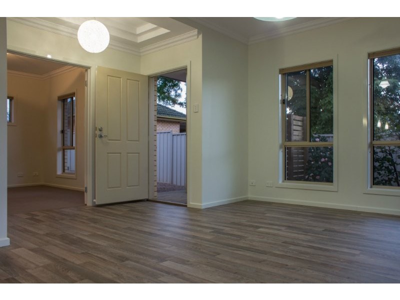 15a Roger Road, Morphett Vale SA 5162