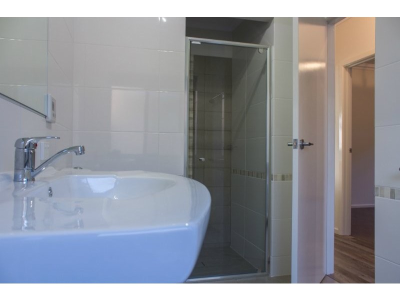 15a Roger Road, Morphett Vale SA 5162