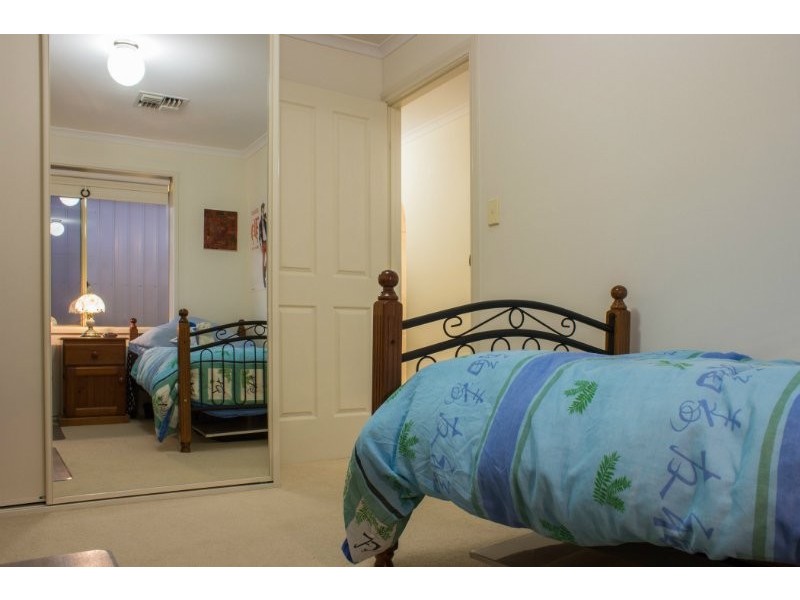 8 Nyrang Circuit, Woodcroft SA 5162