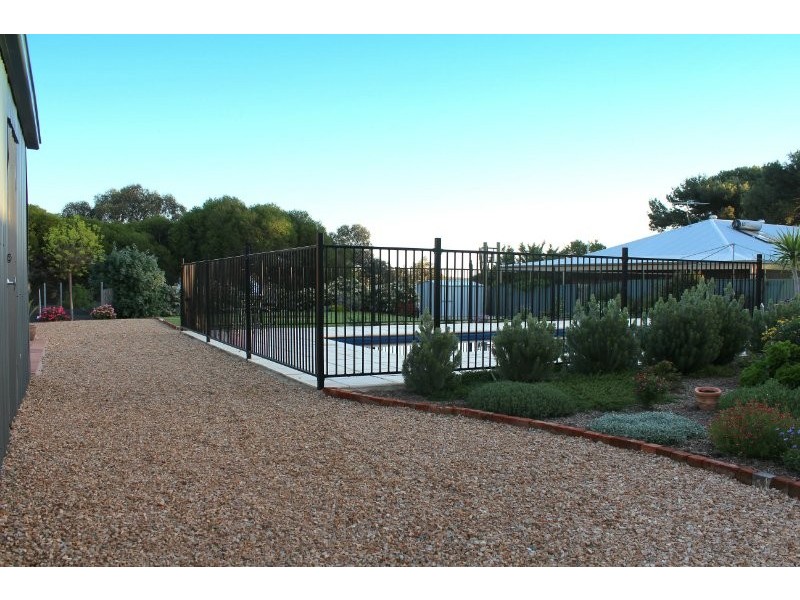 46 Penneys Hill Road, Hackham SA 5163