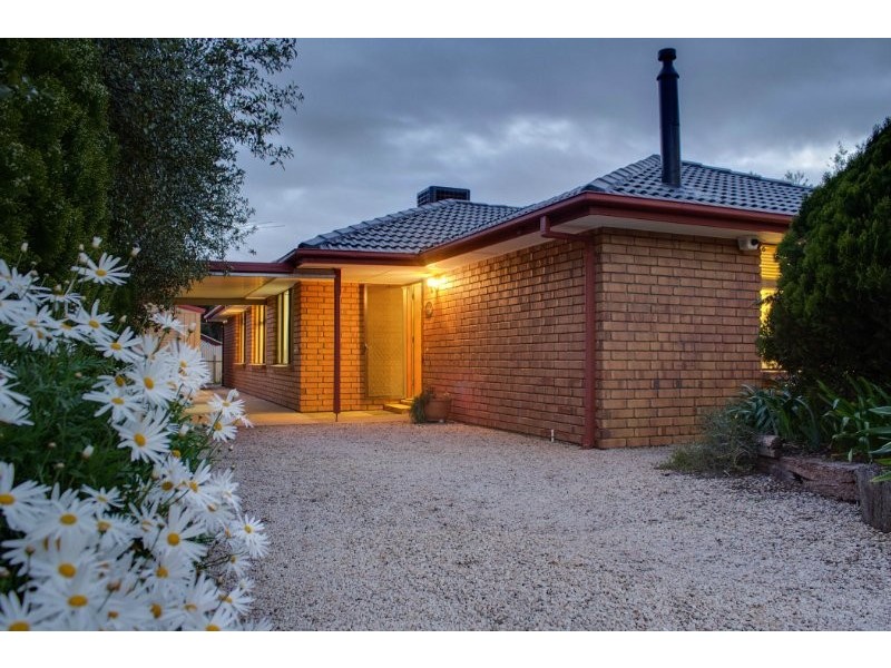 35 Lismore Crescent, Huntfield Heights SA 5163