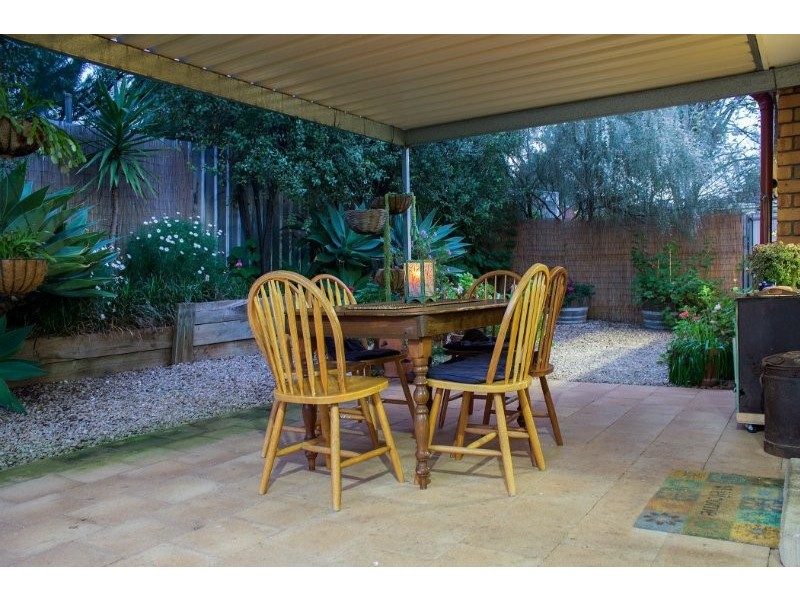 35 Lismore Crescent, Huntfield Heights SA 5163