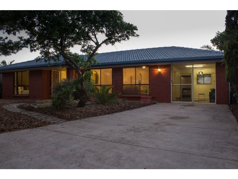 42 Bathurst Avenue, Moana SA 5169