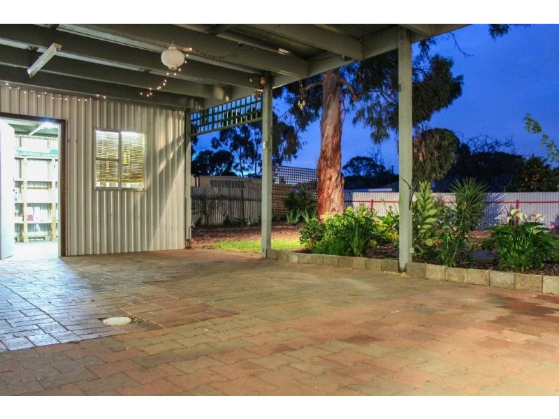 42 Powell Place, Morphett Vale SA 5162