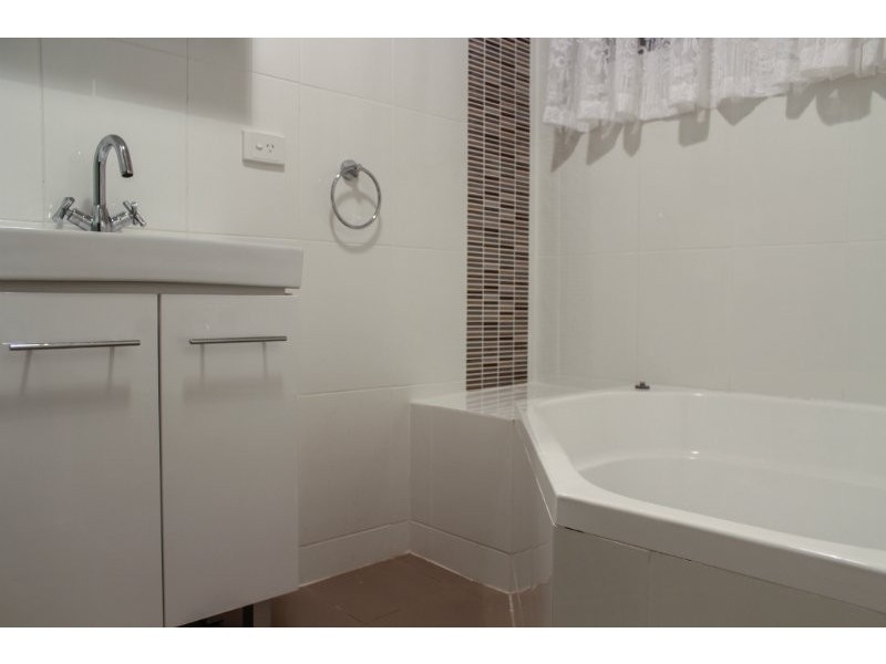 42 Powell Place, Morphett Vale SA 5162