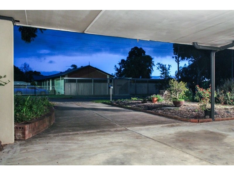 42 Powell Place, Morphett Vale SA 5162