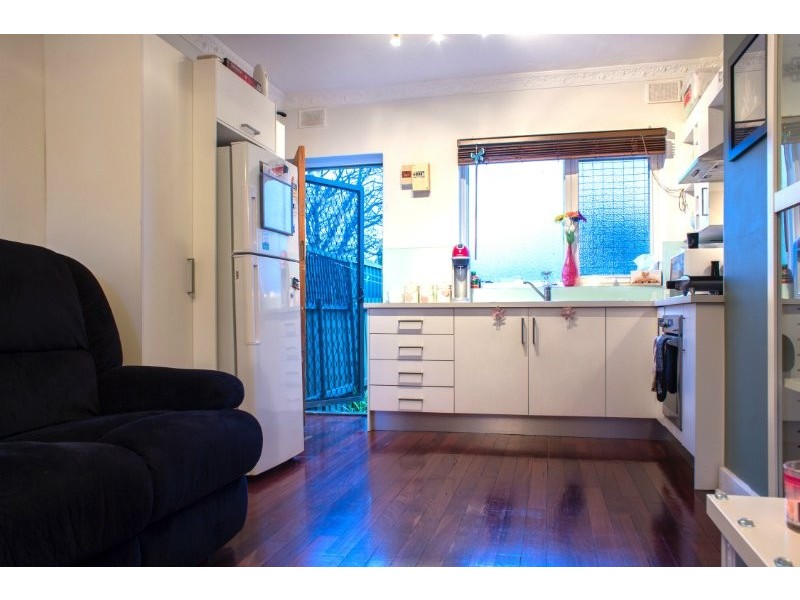 1/8a Jervois Street, Glenelg North SA 5045