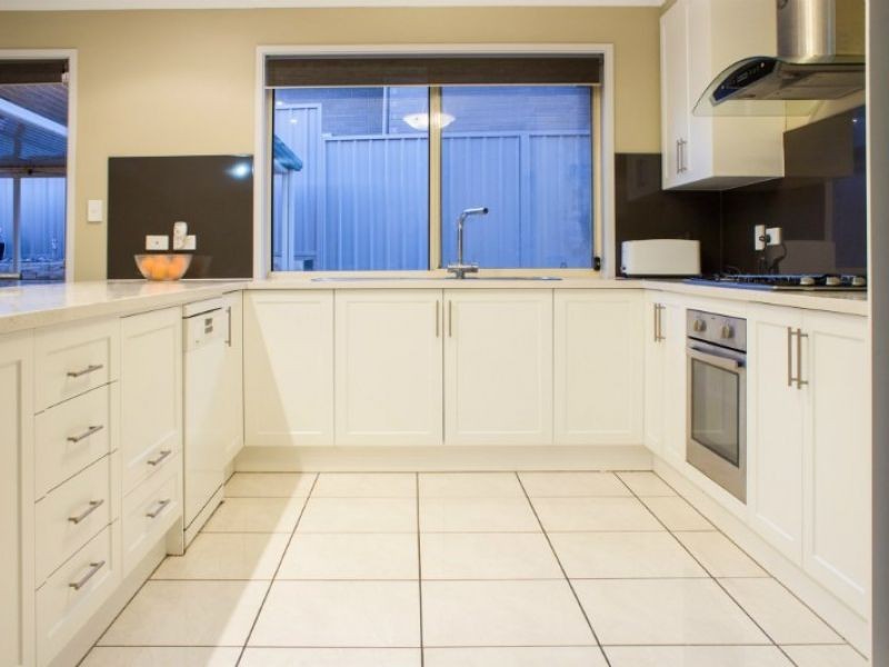 5 Sameden Drive, Noarlunga Downs SA 5168