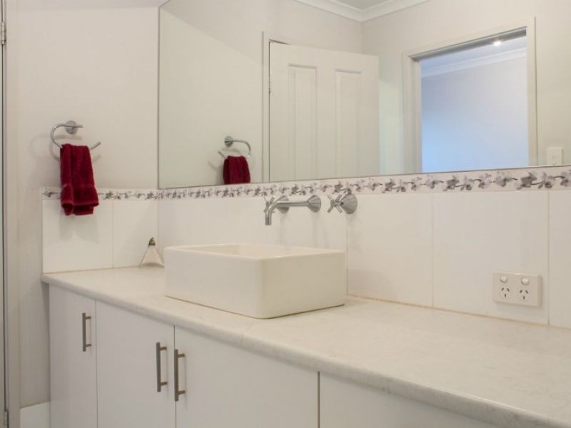 5 Sameden Drive, Noarlunga Downs SA 5168