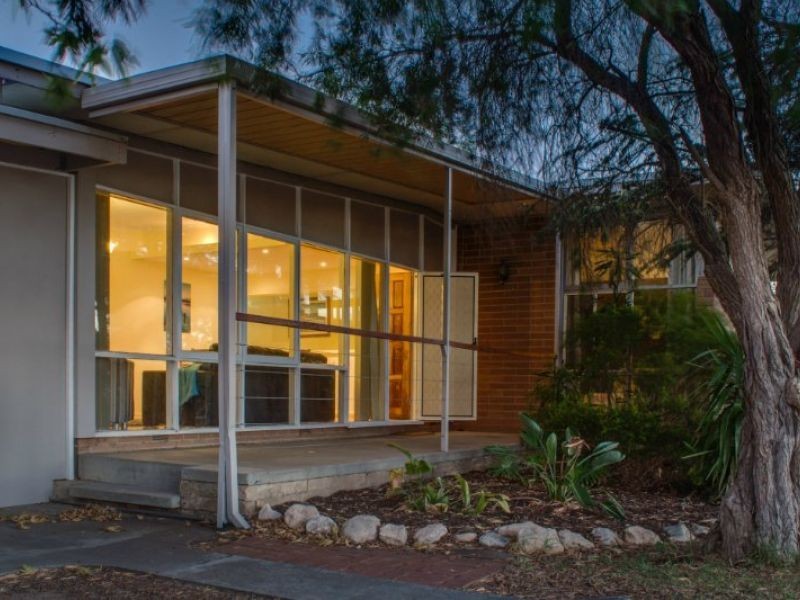 22 Seaview Road, Morphett Vale SA 5162