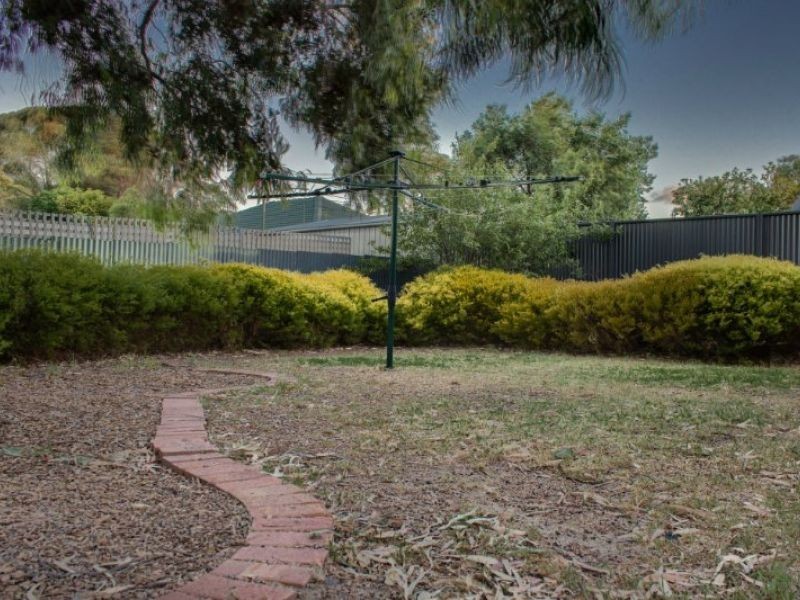 22 Seaview Road, Morphett Vale SA 5162