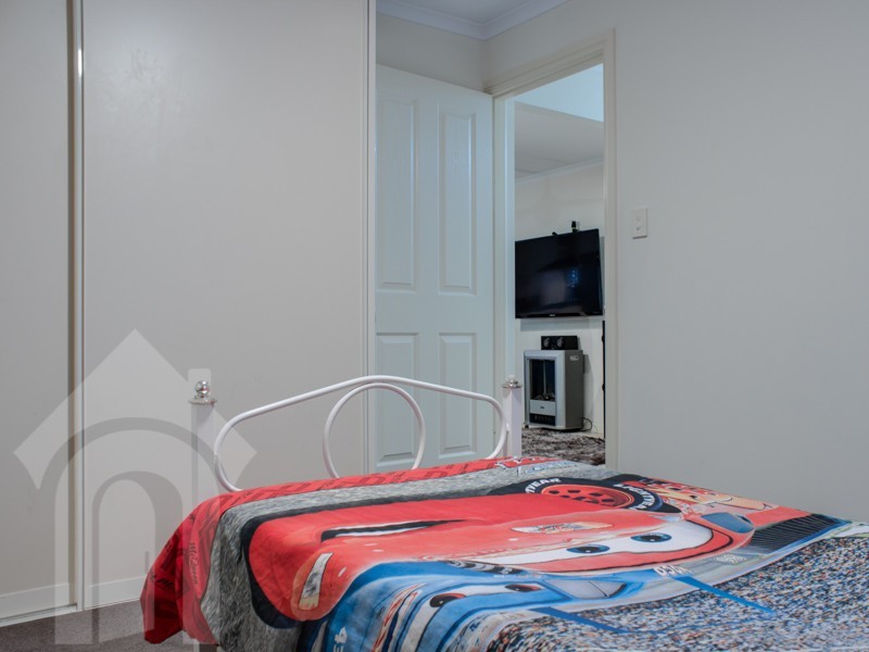 24 Marrington Circuit, Morphett Vale SA 5162