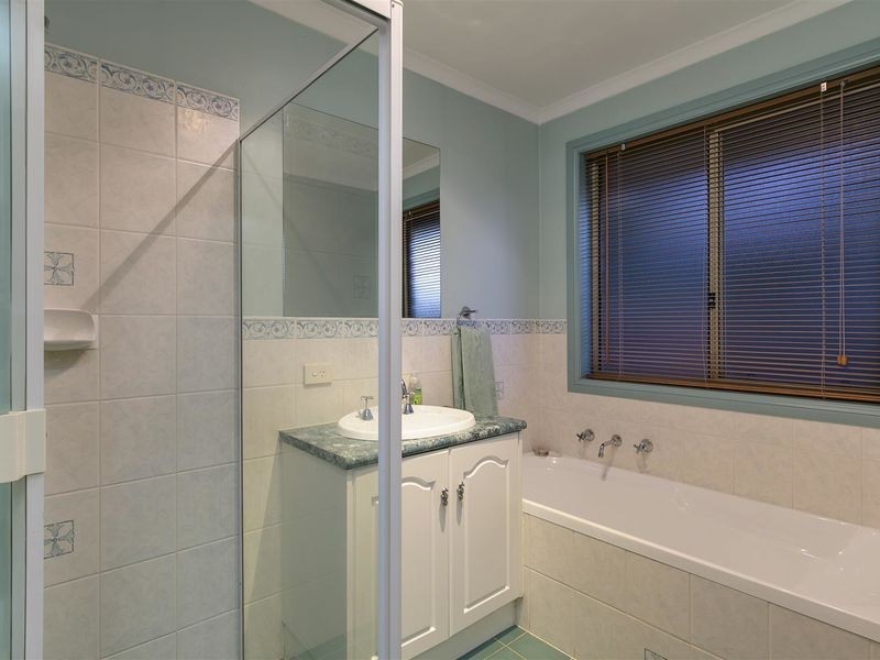 6 Rio Court, Hackham SA 5163